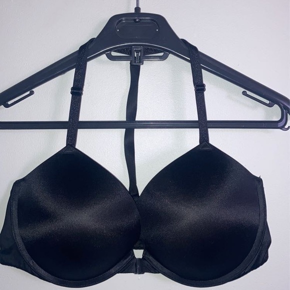 Victoria Secret Very Sexy Push Up Bra - Picture 2 of 4